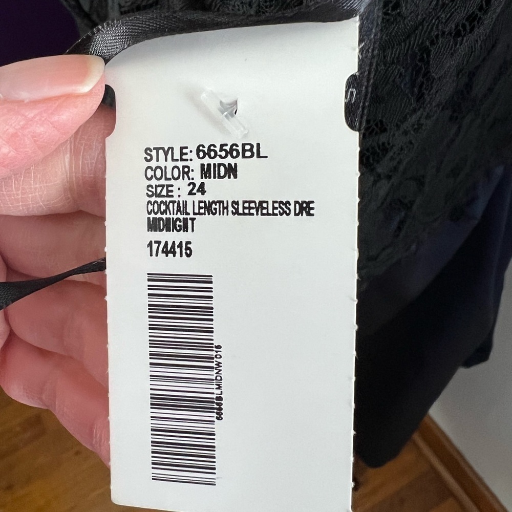 After Six Sleeveless Dress NWT - Picture 4 of 8